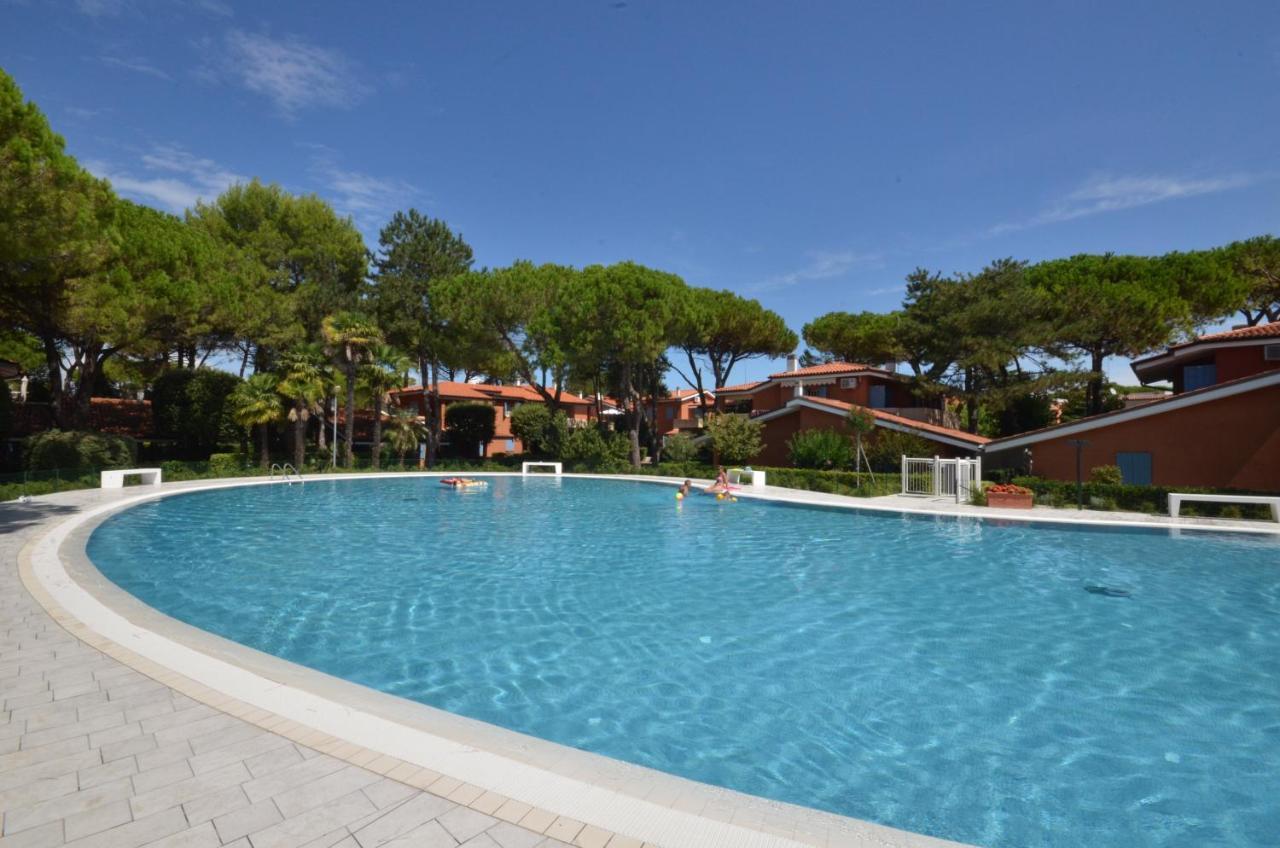 Villaggio Euro Residence Club Bibione Eksteriør bilde